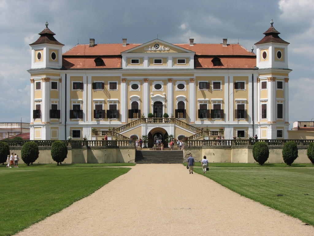 Kyjovsky Pivovar - Hotel, Restaurace, Pivni Lazne מראה חיצוני תמונה