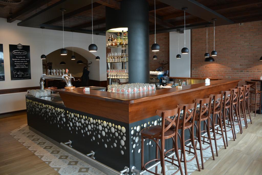 Kyjovsky Pivovar - Hotel, Restaurace, Pivni Lazne מראה חיצוני תמונה