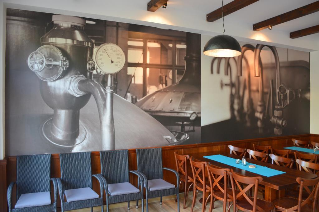 Kyjovsky Pivovar - Hotel, Restaurace, Pivni Lazne מראה חיצוני תמונה