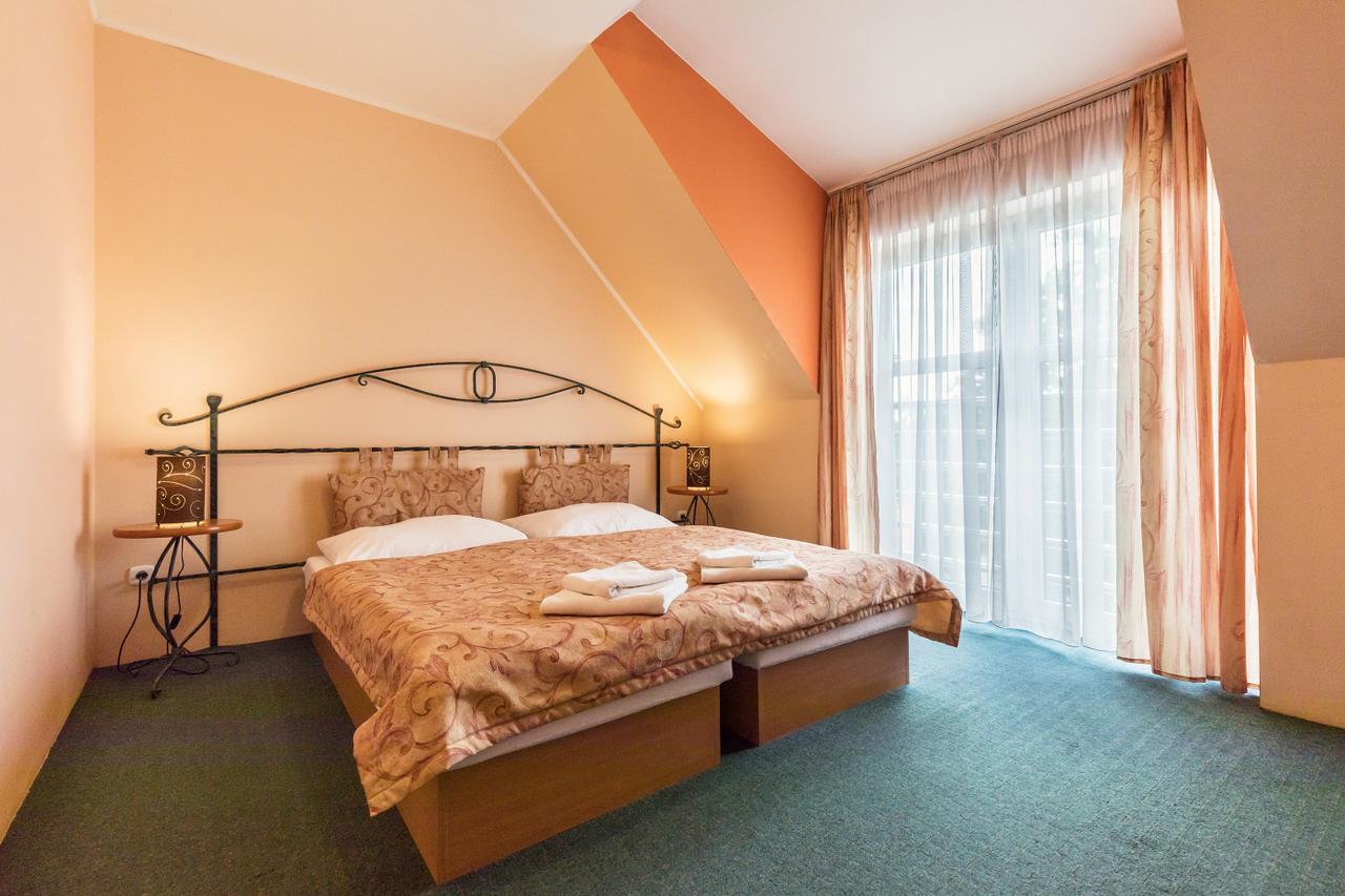 Kyjovsky Pivovar - Hotel, Restaurace, Pivni Lazne מראה חיצוני תמונה